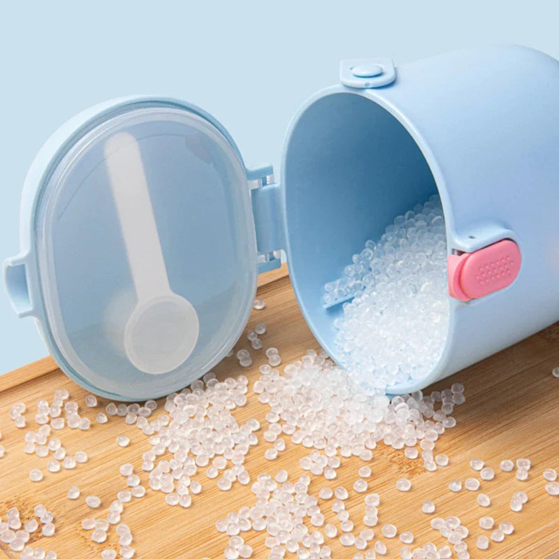 Récipient à lait en poudre pour bébé avec cuillère