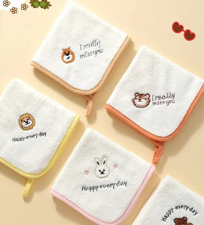 Lot de 5 serviettes bébé velours corail