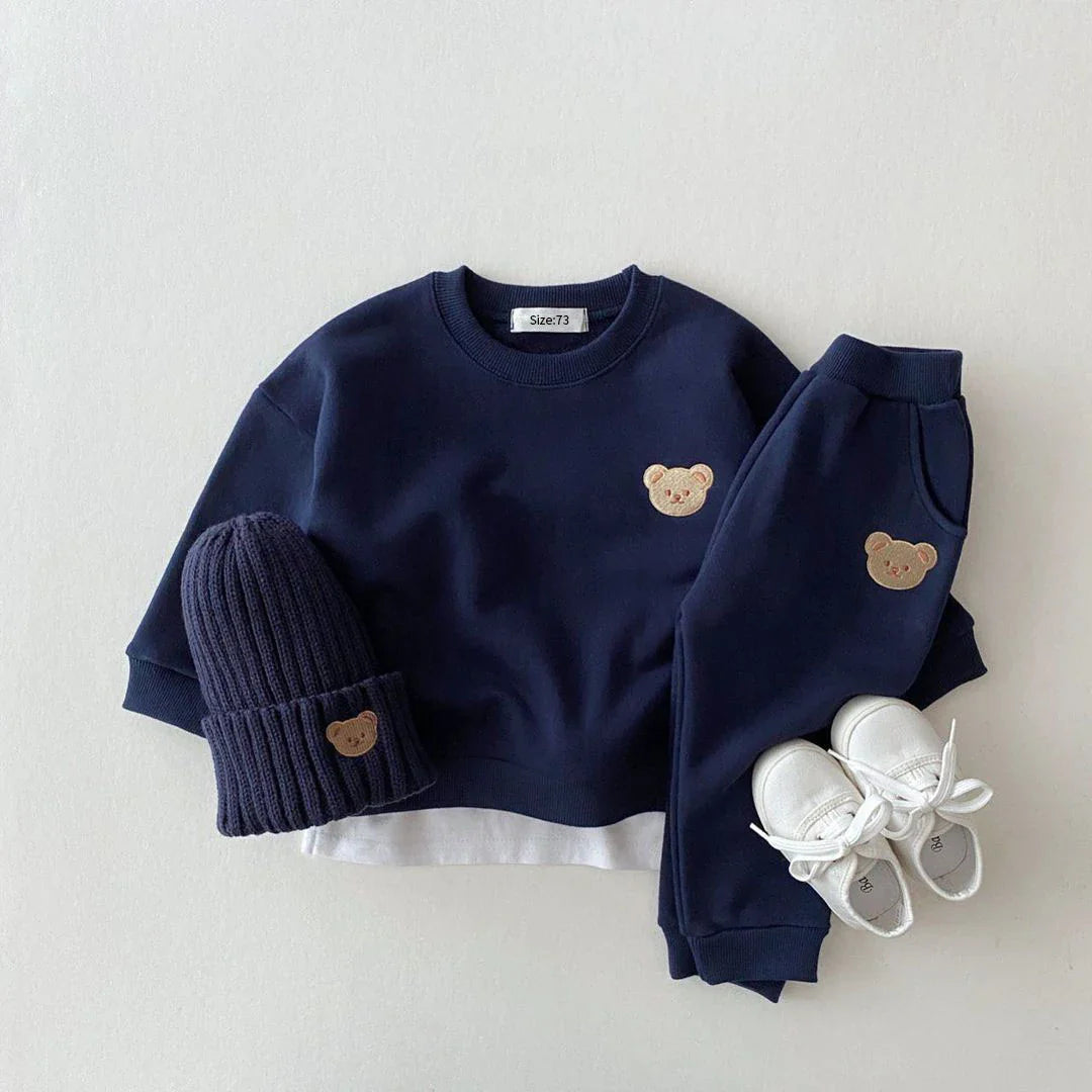 Bear sweatshirt and pants baby clothes set