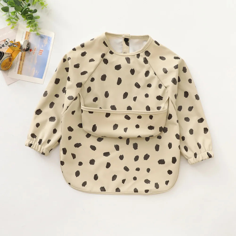 Bavoir bébé imperméable à manches longues et poche