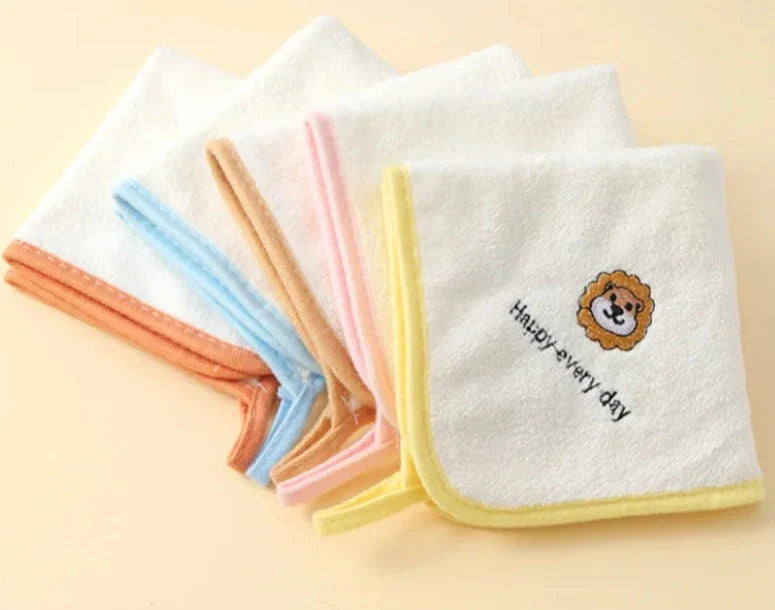 Lot de 5 serviettes bébé velours corail