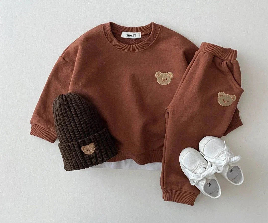 Bear sweatshirt and pants baby clothes set